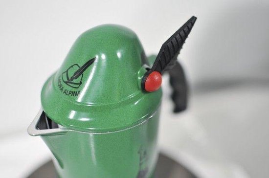 Bialetti Alpina koffie bereiding detail